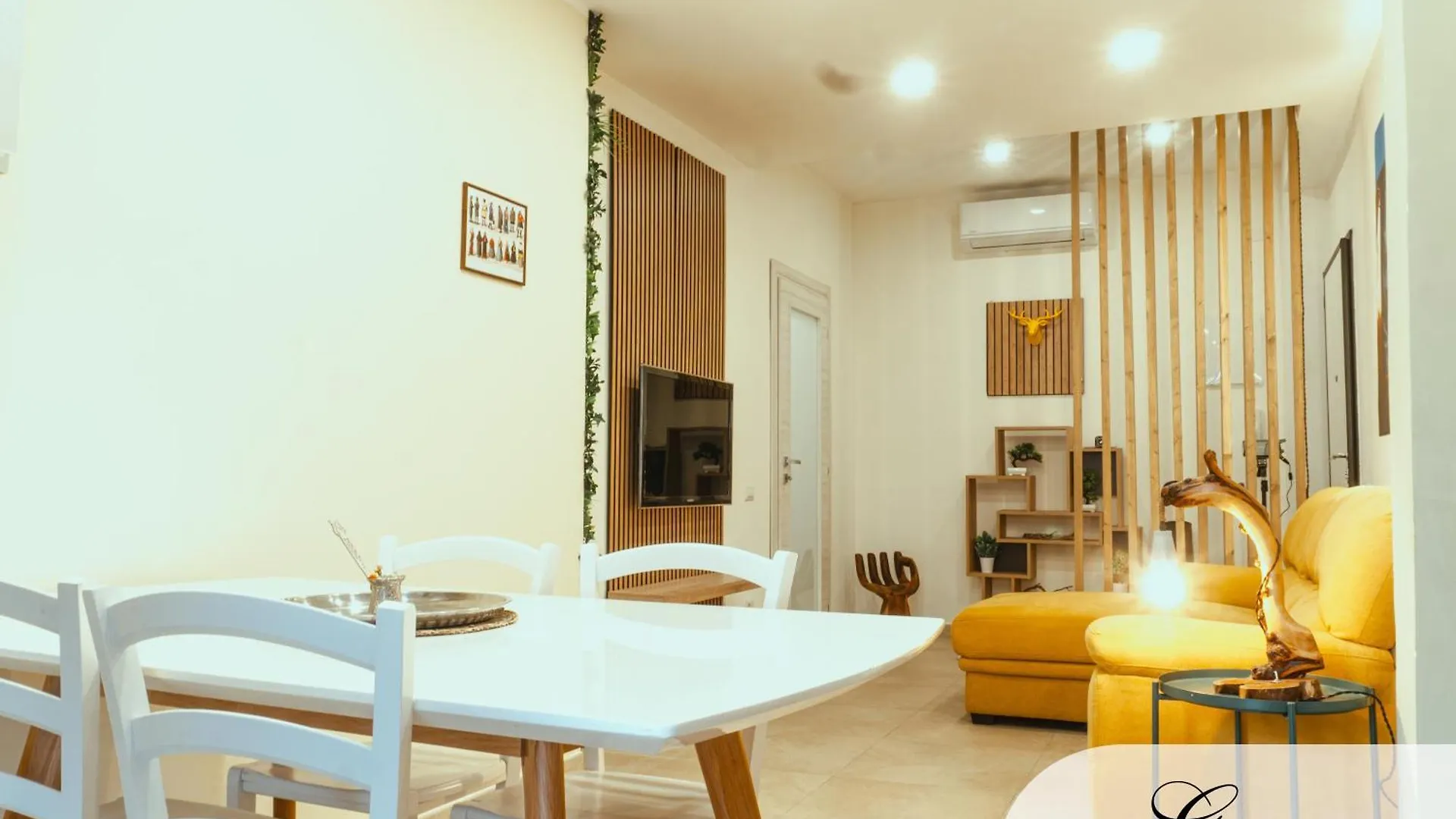 Guest house Domus Deianas Apartments Cagliari